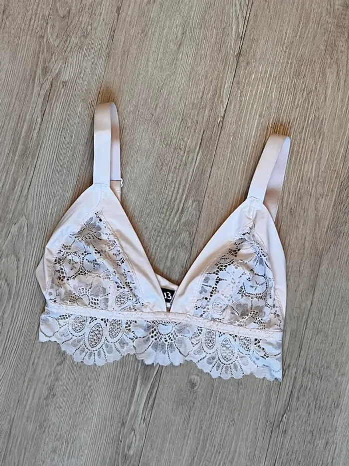 Soutien gorge dentelle - photo numéro 2