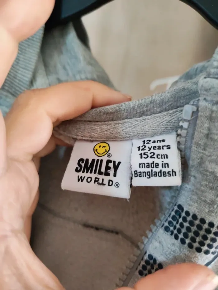 Sweat à capuche smiley - photo numéro 3
