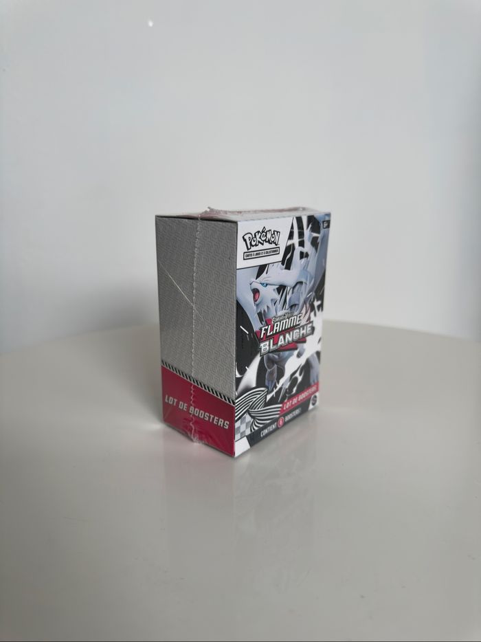 Pokémon : Bundle EV10.5 - Flamme Blanche - photo numéro 3