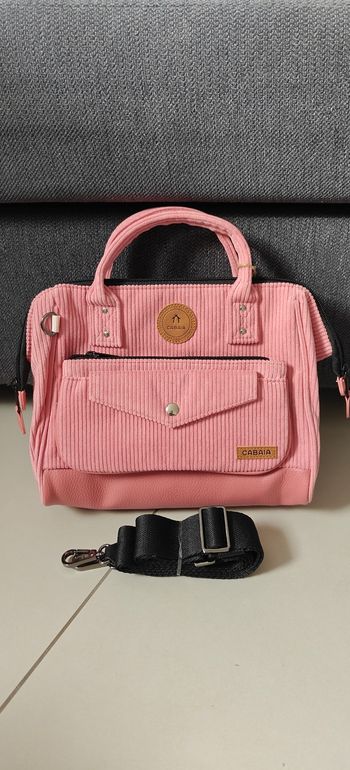 Crossbody M Cabaïa velours rose