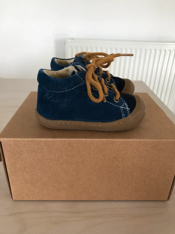 Bottillons Naturino taille 19 - photo numéro 3