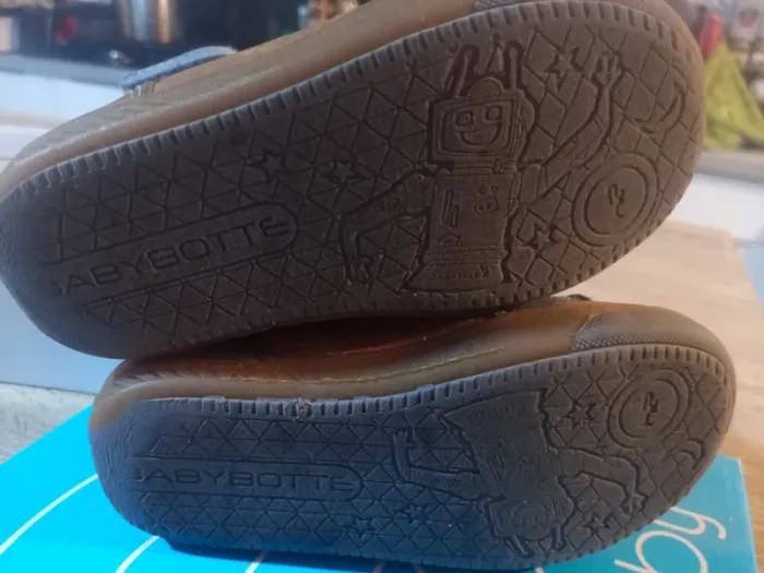 Chaussures montantes baby bottes - photo numéro 4