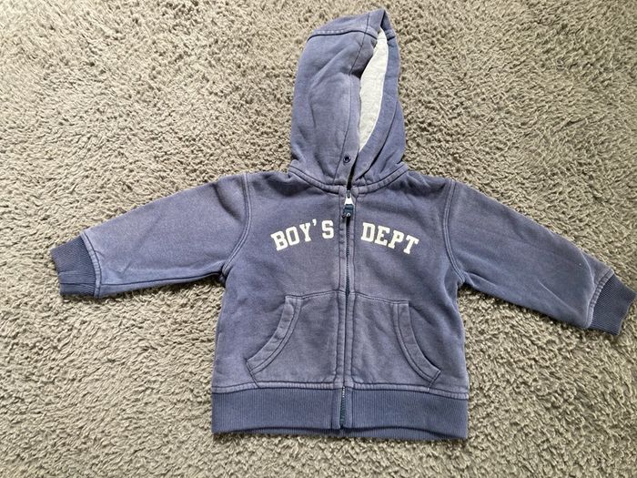 Sweat zippé à capuche bleu marine 12 mois