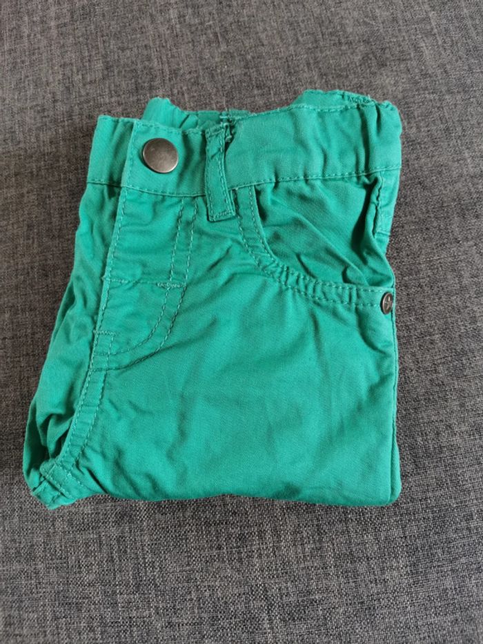 Pantalon vert 6 mois - photo numéro 4