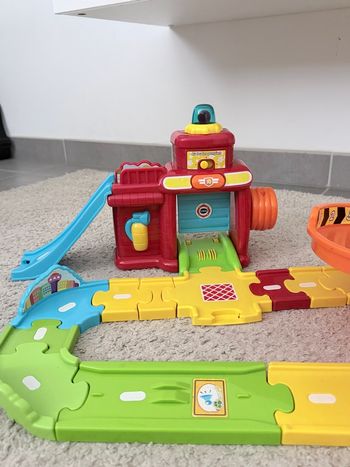Grand lot circuits interactifs bébé/enfant vtech