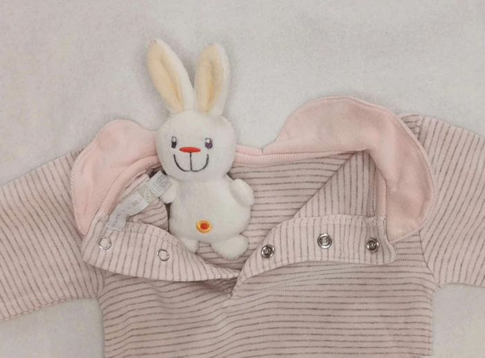 Ensemble 👣 3pieces,  pull  dpam,  pantalon  velours  okide, bodie col  claudine tao,  6mois/67cm - photo numéro 16