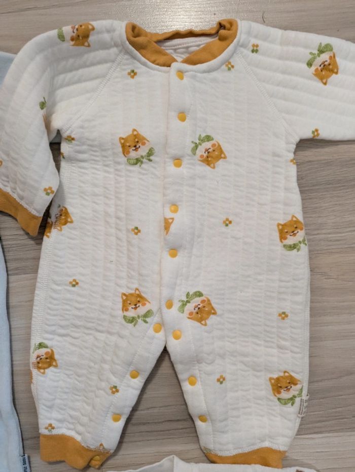 Lot de 4 pyjamas garçon 6-9 mois - photo numéro 4