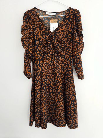 Robe noire et marron