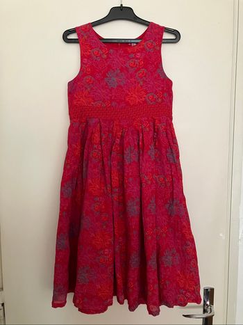 Robe doublée Orchestra 9/10 ans (3€50)