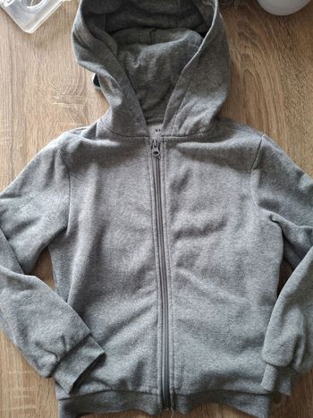 Veste à capuche