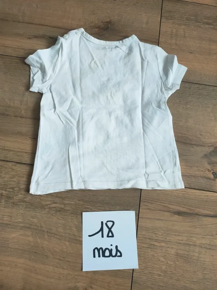 Tee shirt blanc Kiabi 18 mois garçon - photo numéro 2