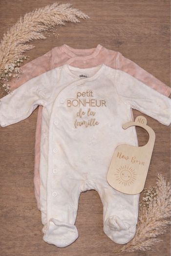 Lots de 2 pyjamas bébé fille taille .1 mois 