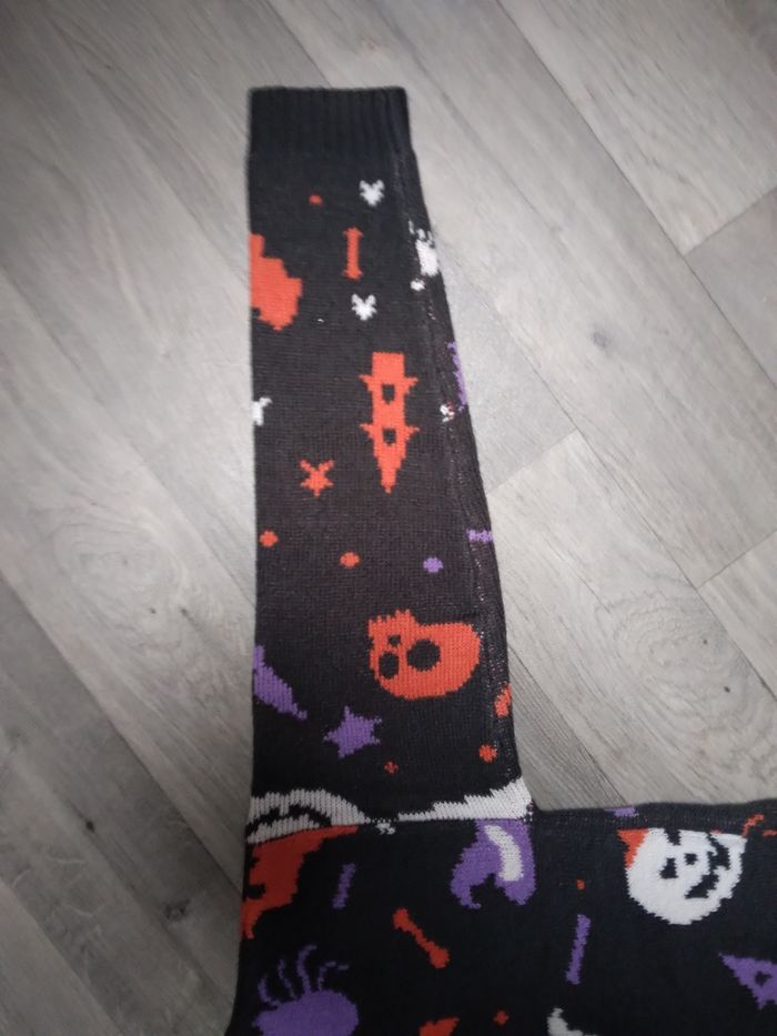 Pull halloween 10 ans neuf - photo numéro 8