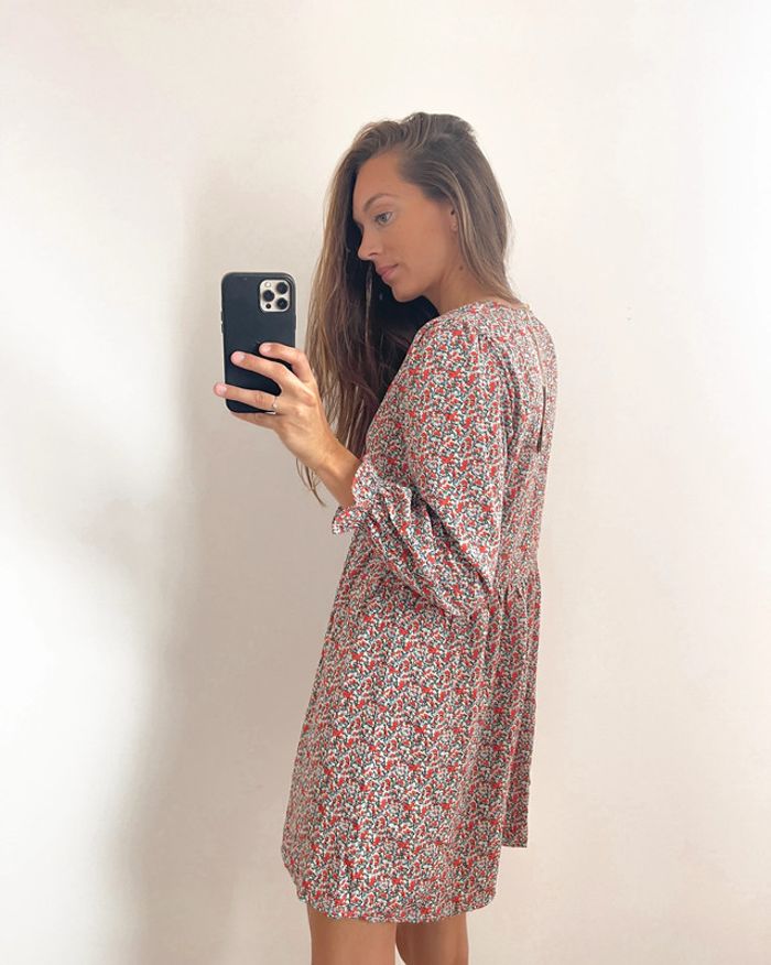 🌟 Robe manches longues à fleurs - photo numéro 4