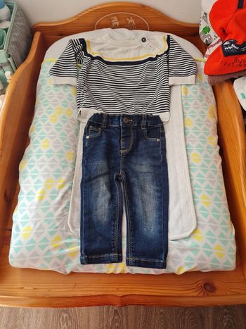 Jean et pull leger marin 6 mois TAO