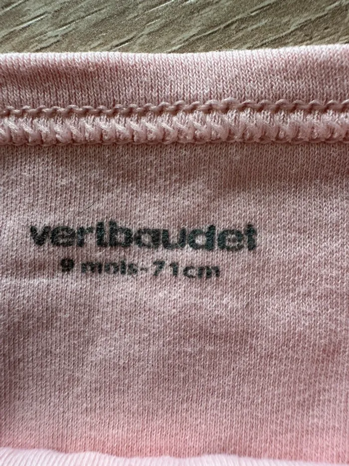 Lot 2 bodies Vertbaudet 9 mois BE - photo numéro 5