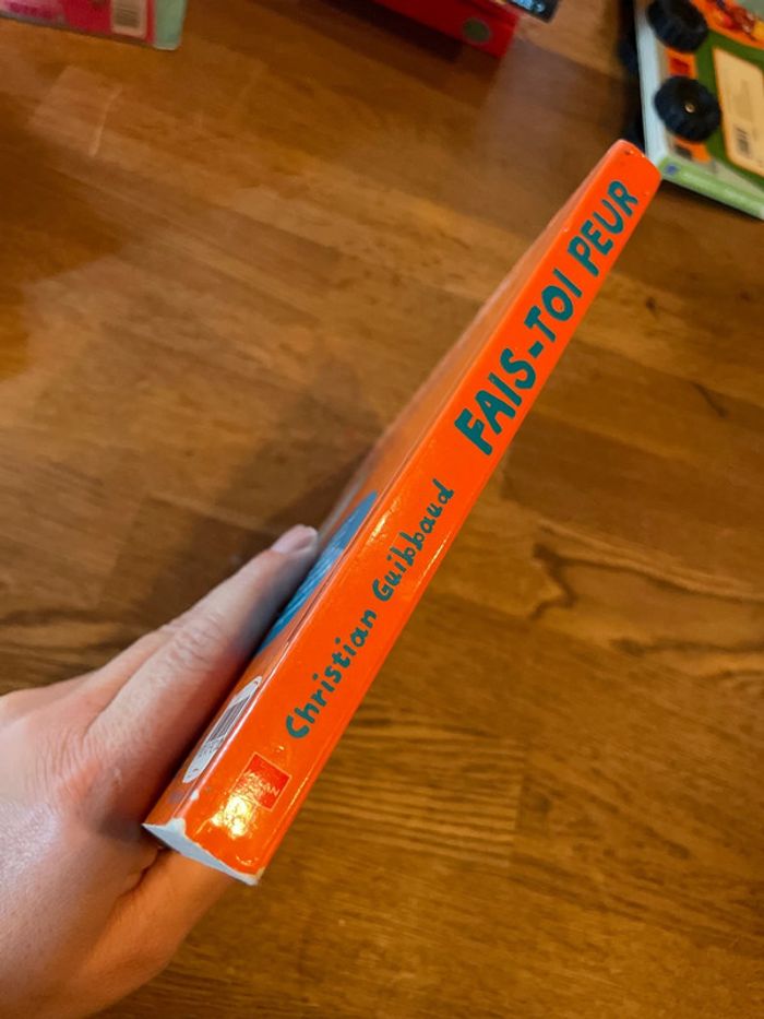 Livre cartonné Fais toi peur - photo numéro 2