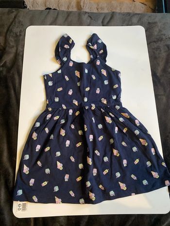 robe Kiabi, taille cinq ans pour enfants