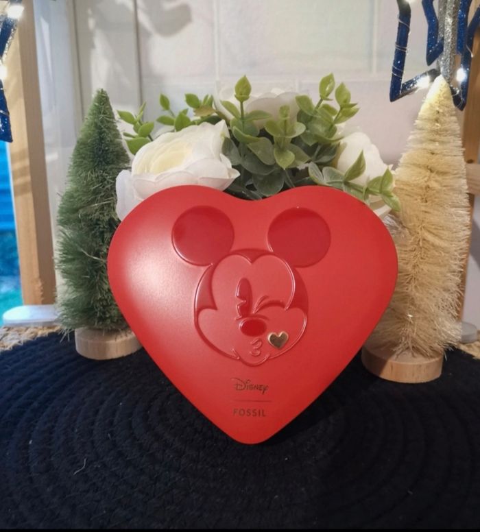 💎jolies boucles d'oreilles Disney x Fossil Édition Spéciale Minnie - photo numéro 9