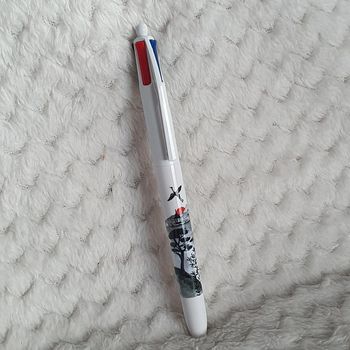 Stylo Bic japon grue au soleil levant temple et château