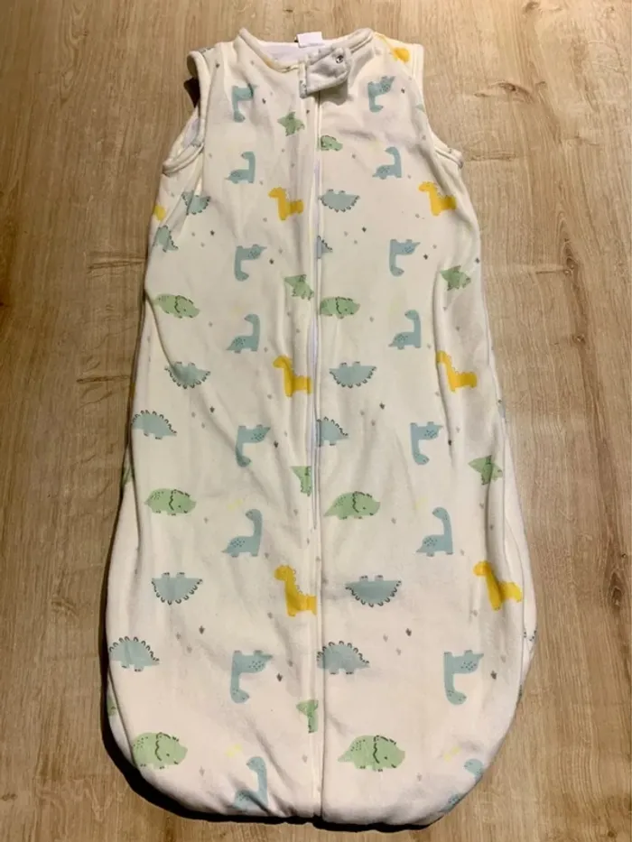 Gigoteuse dinosaures - 80cm