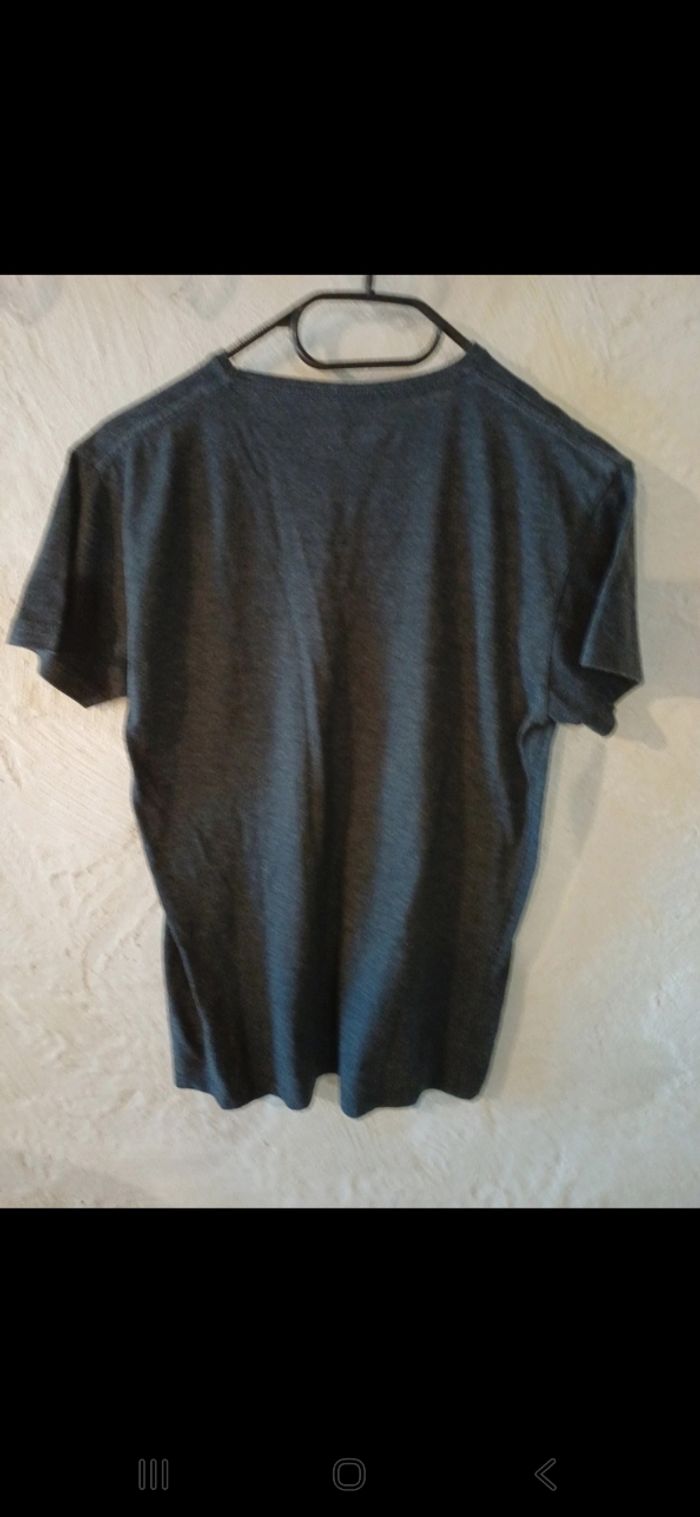 T.shirt homme taille S - photo numéro 3