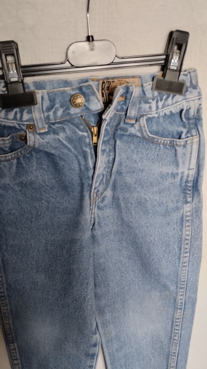 Jean en denim bleu clair 4 ans - photo numéro 2