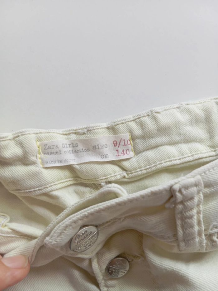 Short en jean Zara girl 9-10 ans - photo numéro 2