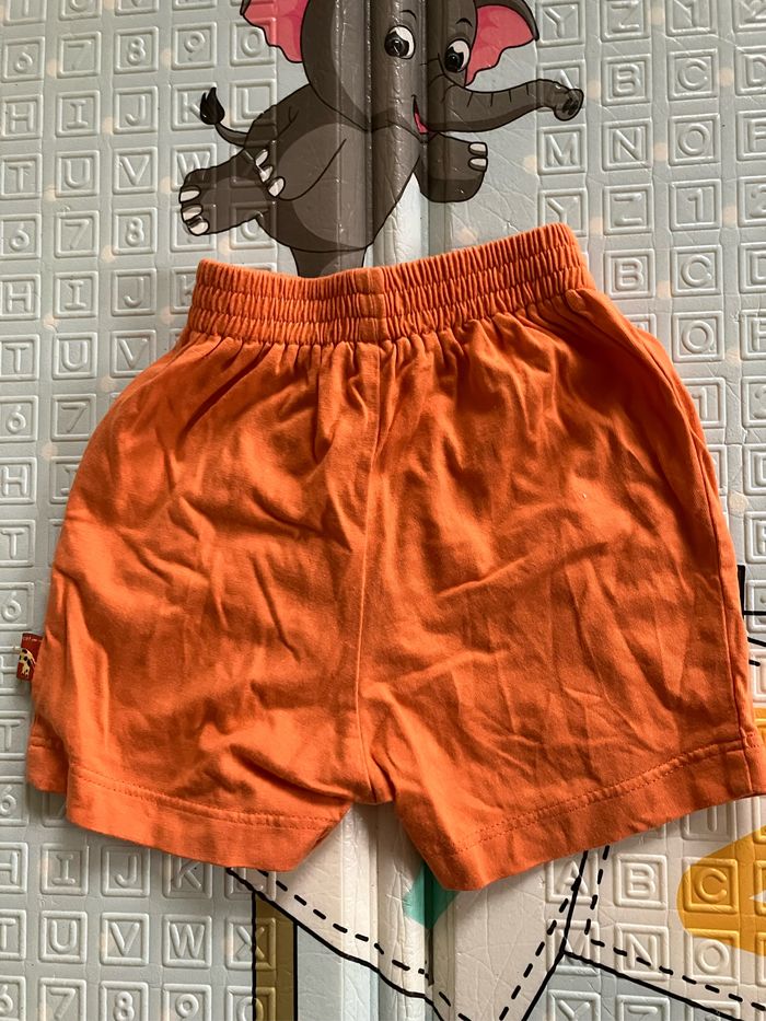 Vend short Catimini taille 1 mois - photo numéro 2