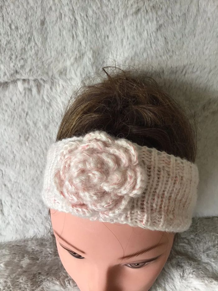 Bandeau cheveux / tête rose clair fils doré taille S (1023) - photo numéro 2