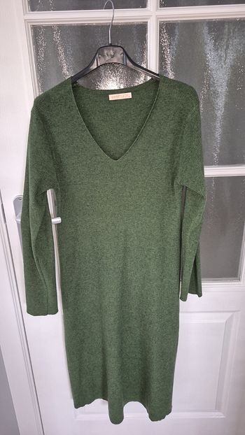 Robe femme avec écharpe