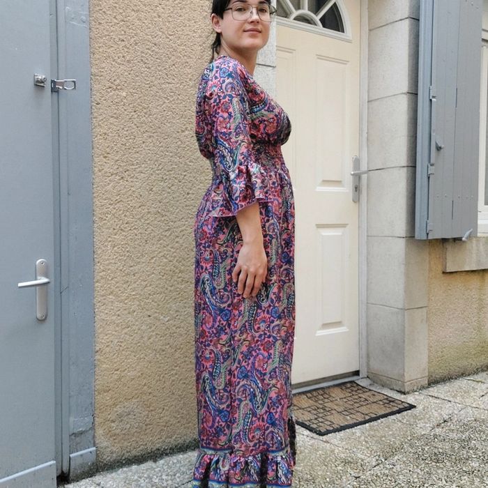 Robe neuve 100% soie tTU - photo numéro 3