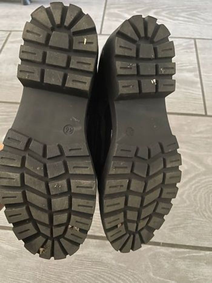 Chaussures vernis noir - photo numéro 4