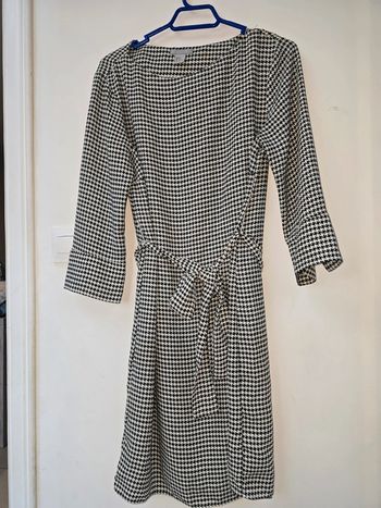 Robe noir et blanche