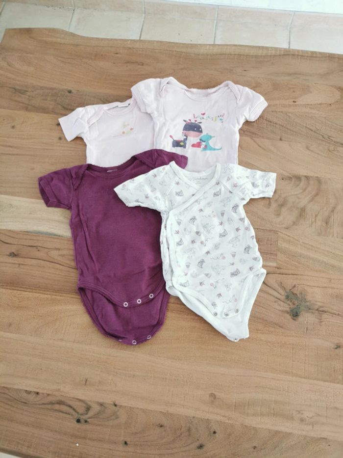 Lot de 4 bodies été