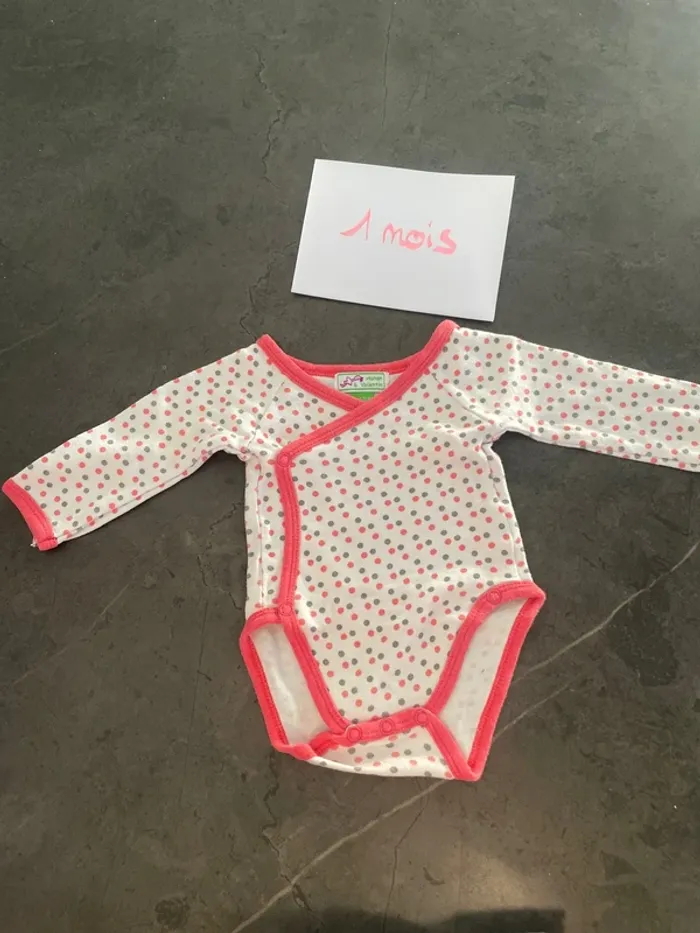 Lot de 4 bodies - photo numéro 2