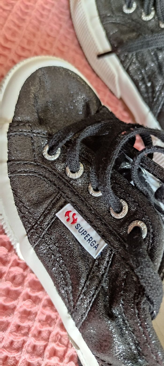 Basket Superga noir brillant - photo numéro 2