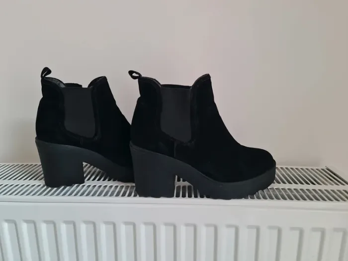 Bottines 39 daim - photo numéro 3