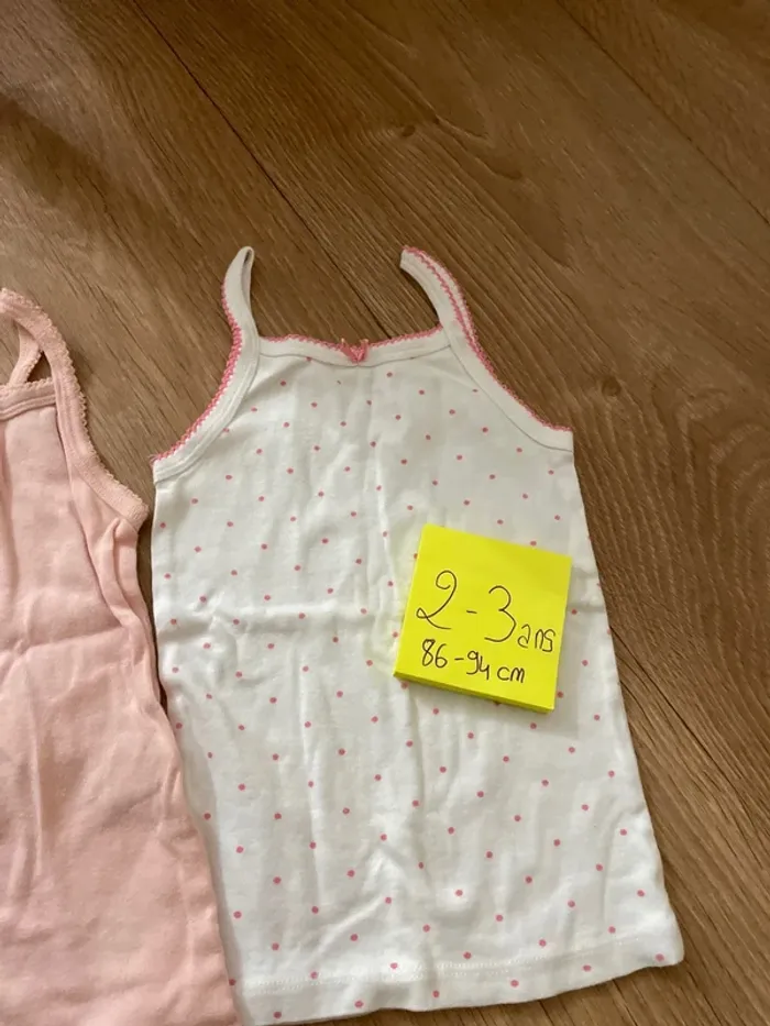 Lot 3 t-shirt débardeurs - photo numéro 6