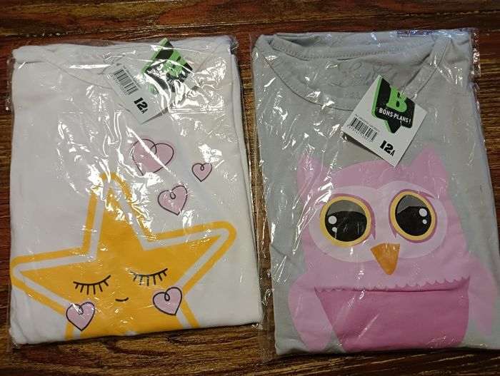 2 hauts fille taille 12 ans NEUF