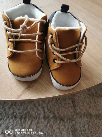 Chaussures bébé 9/12 mois