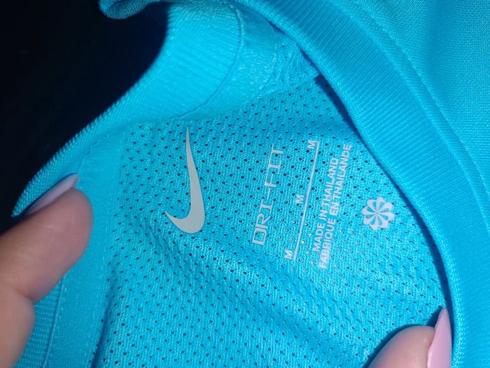 Tee shirt Nike taille M - photo numéro 5