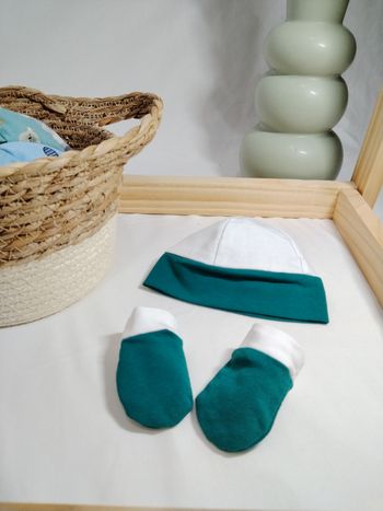 Ensemble bonnet mouffle