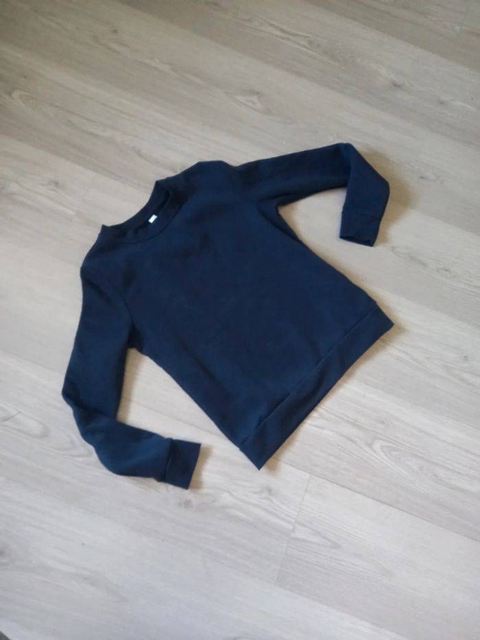 Pull bleu marine 11 ans - photo numéro 2