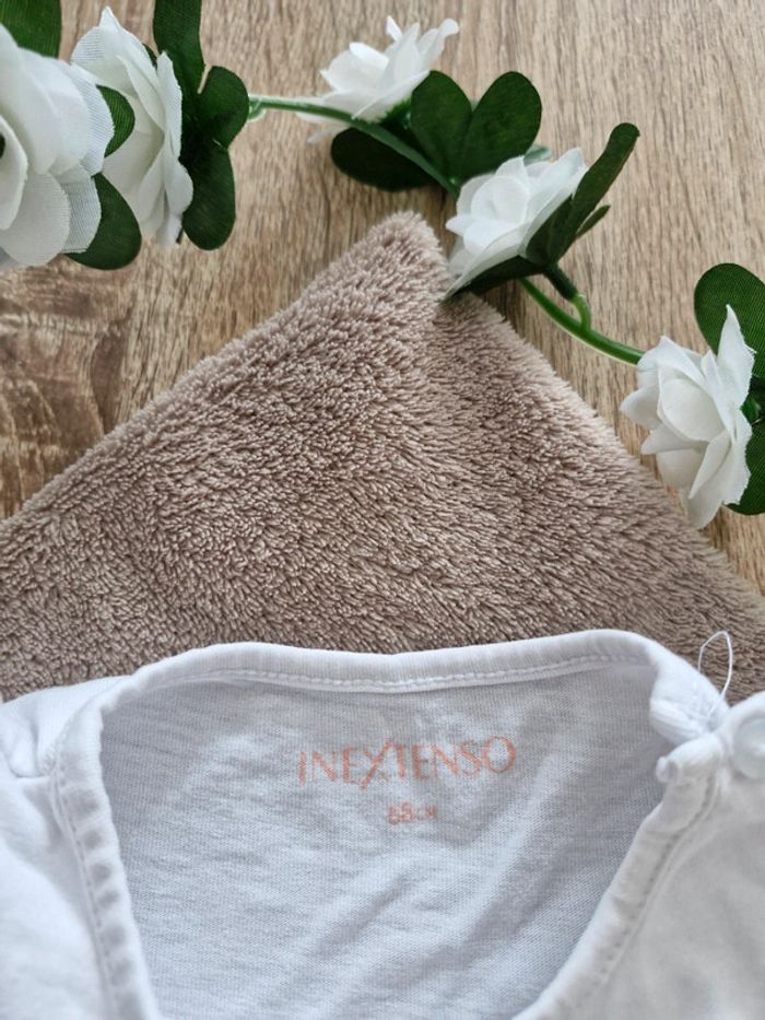 T-shirt bébé fille 6 mois - photo numéro 2