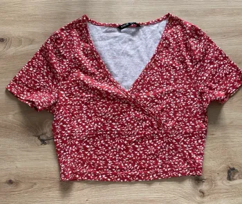 Crop Top Rouge