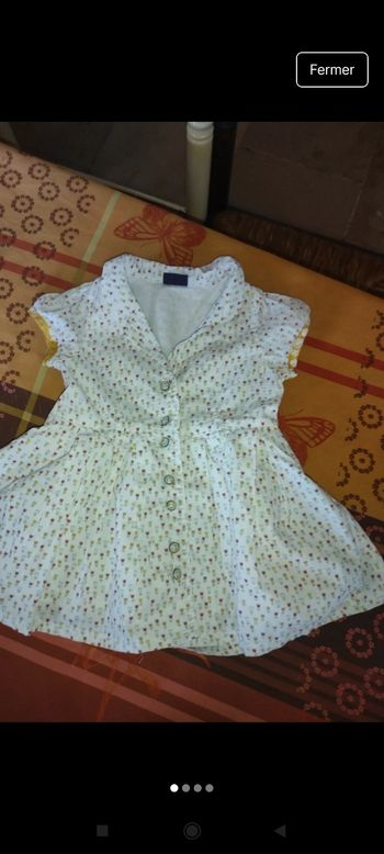 Très belle robe bébé e74