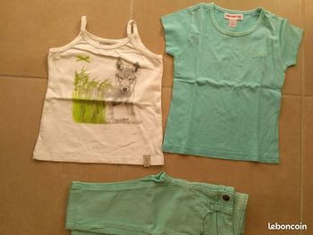 Ensemble turquoise fille 4 ans TBE