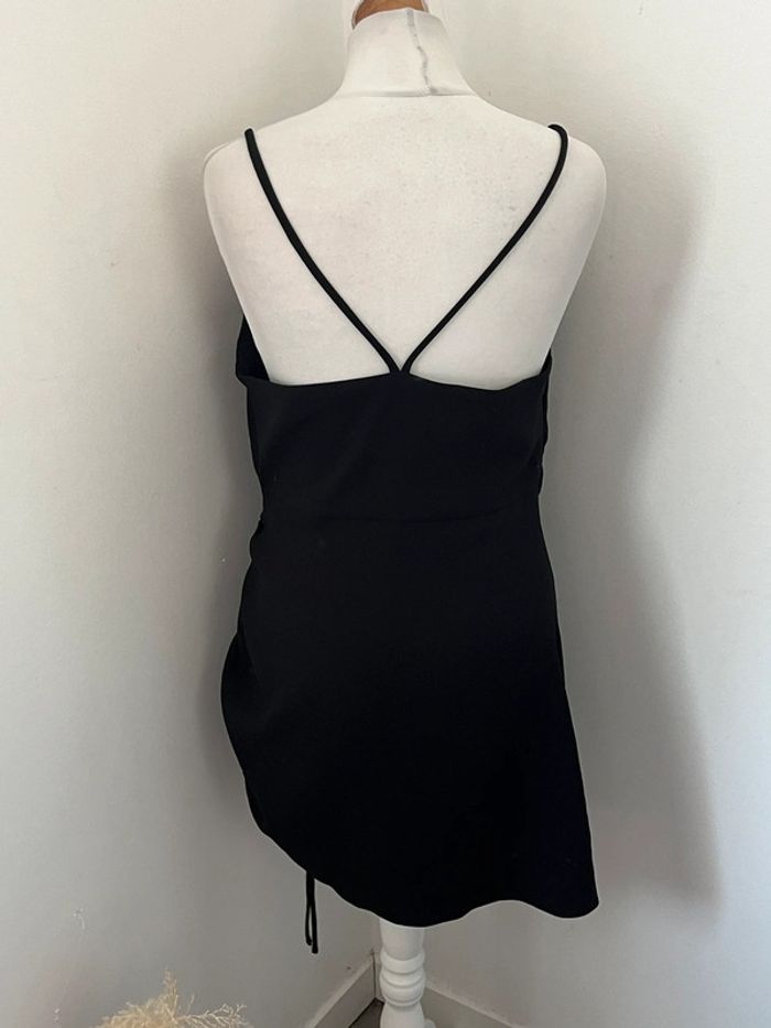 Robe noire à bretelles Zara L - photo numéro 4