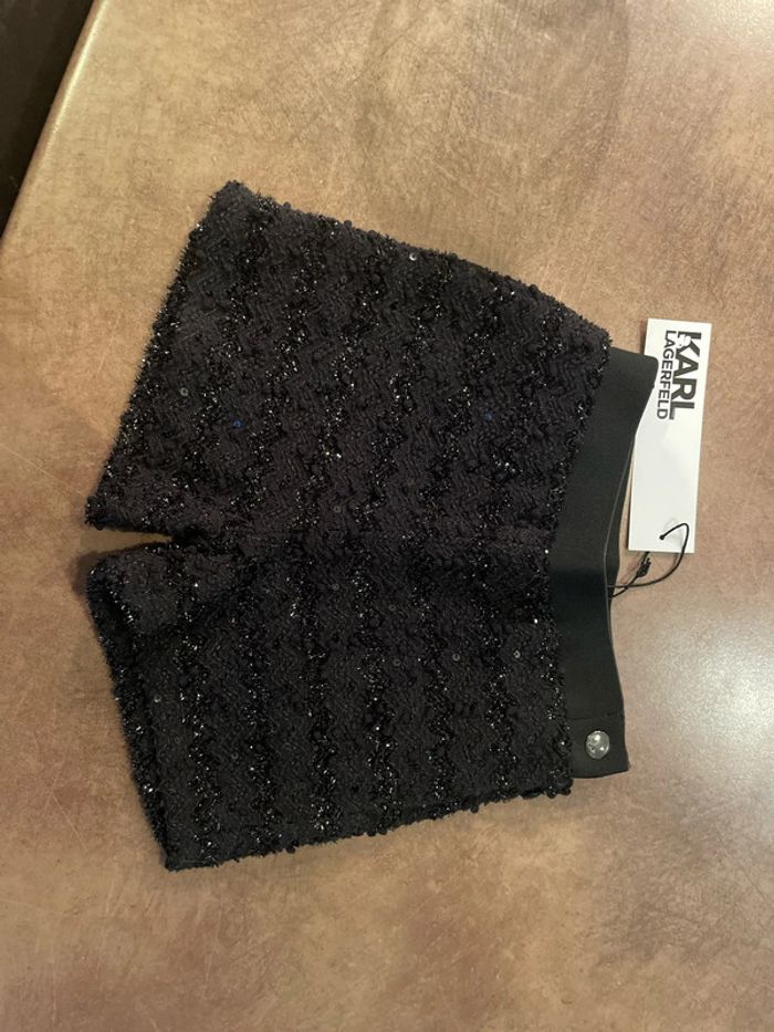 Short épais Karl lagerfeld 4 ans